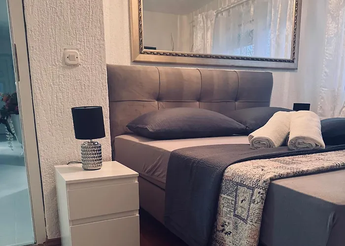 Apartments Lea